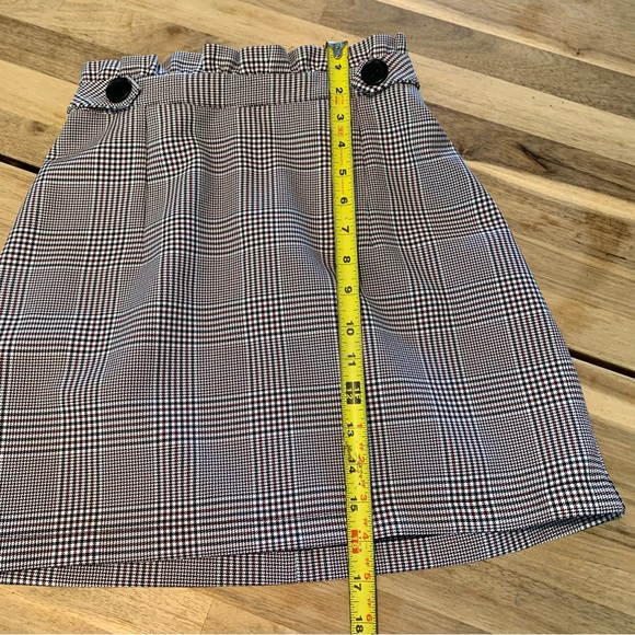 Topshop Black & Burgundy Houndstooth Skirt 4 - Picture 4 of 7